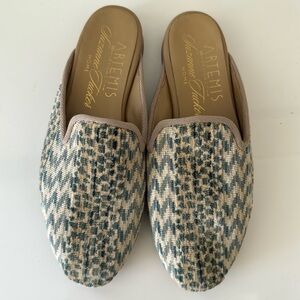 Artemis Design Co. Beige and Blue Patterned Mules